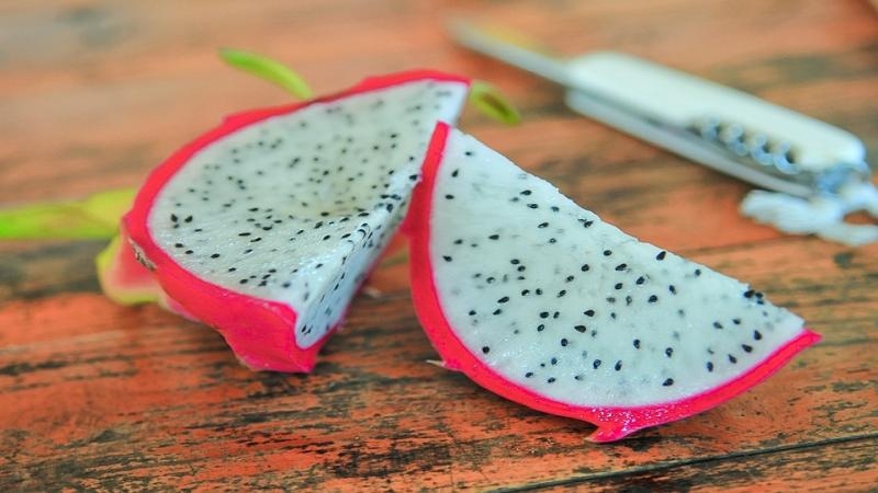 vietnamese dragon fruit to compete with indonesian dragon fruit in china