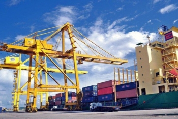 vietnam trade surplus reached nearly usd 4 billion in 5 months