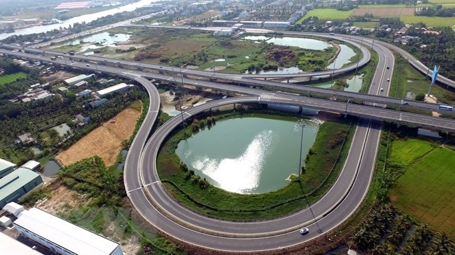vietnam parliament approves the use of state budget for north south expressway sections