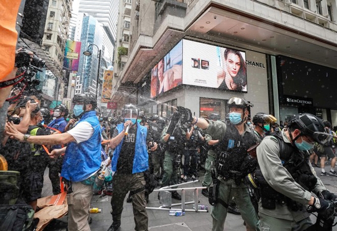 protest against security law in hong kong 370 people arrested