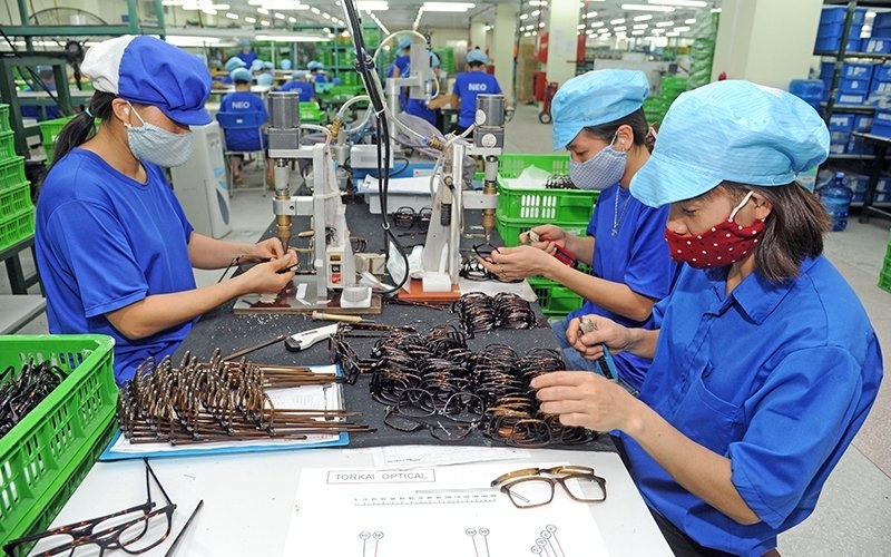 Vietnam's economic growth may reach about 7% in 2021