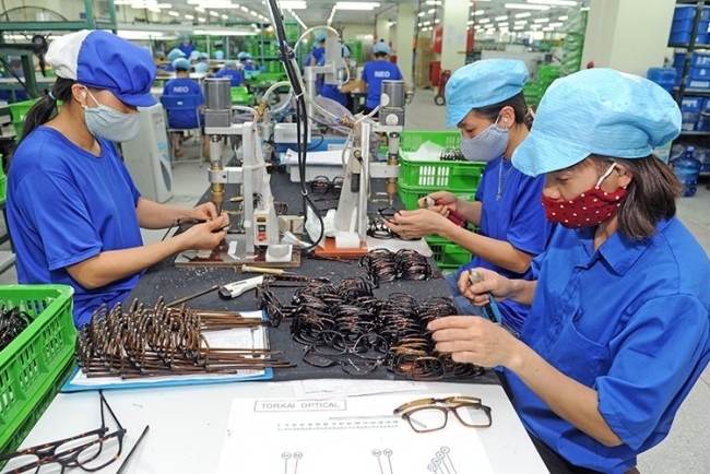 Vietnam's economic growth may reach about 7% in 2021