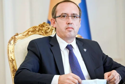 kosovo prime minister tests positive for coronavirus