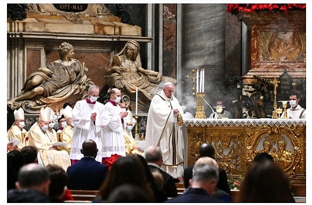 Pope francis to skip new year's eve masses due sciatic pain