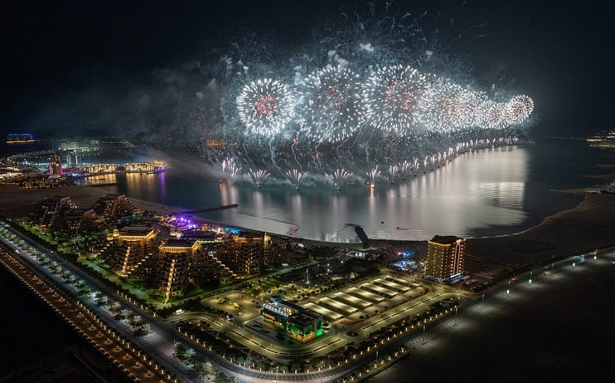 In photos: New Year's Eve around the world with pandemic controlling muting celebrations