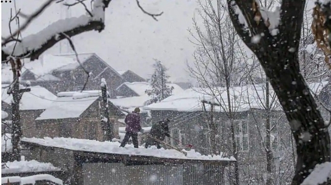 India weather forecast latest, January 6: Widespread rain accompanied with thunderstorm and lightning over northwest areas