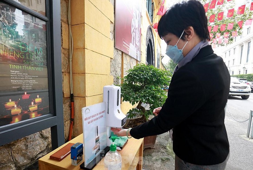 Hanoi Relic Sites Welcome Visitors Back