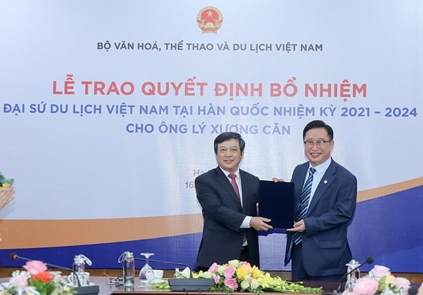 Ly Xuong Can Encourages Korean Students To Learn Vietnamese