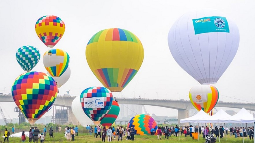 In Photos: Hanoi's Tourism Gradually Recovers With Promotion Activities