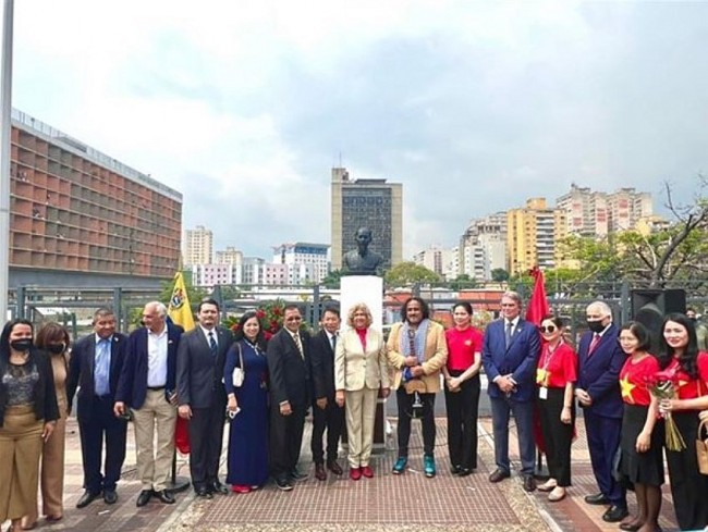 Liberation Day, President’s Birth Anniversary Celebrated In Venezuela