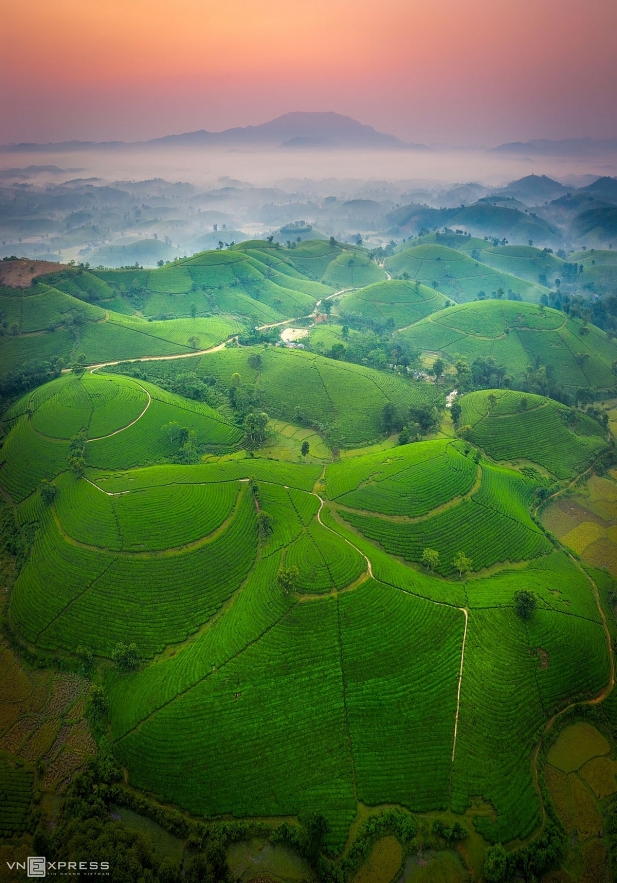 scene of dawn in some areas of vietnam