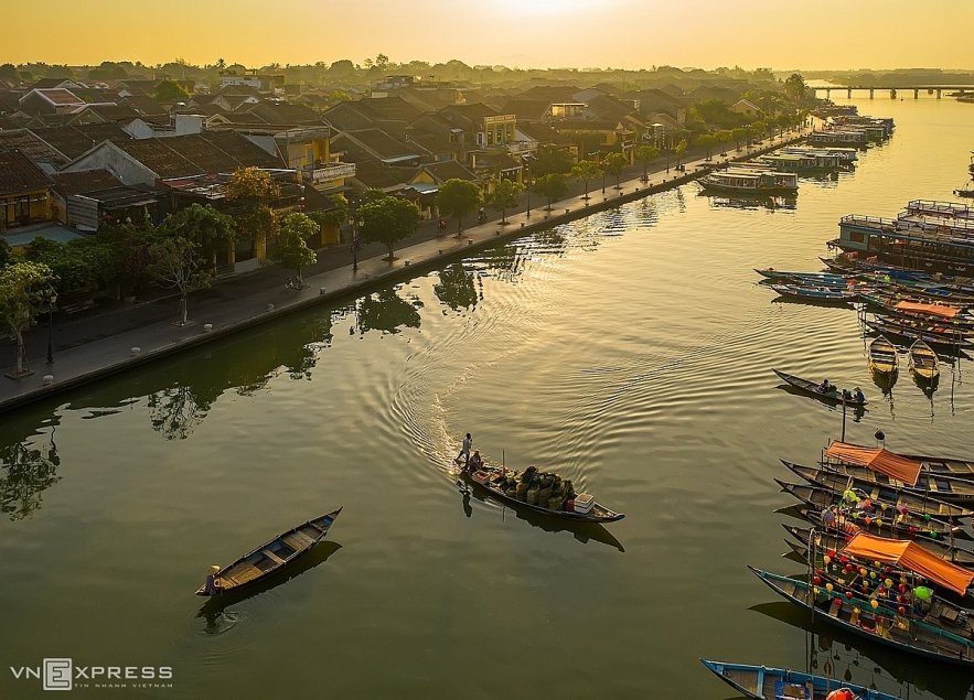 scene of dawn in some areas of vietnam