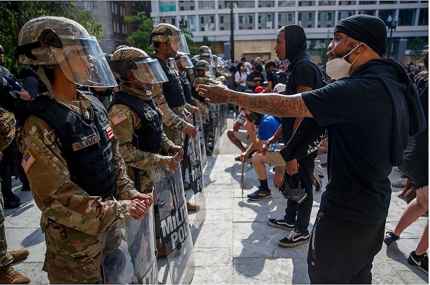 protests and riots in america update two buffalo officers shoving 75 year old protester charged with assault