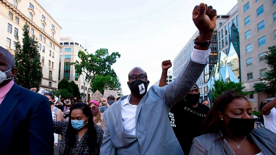 Protests in America update: Protests in Seattle become more aggresive