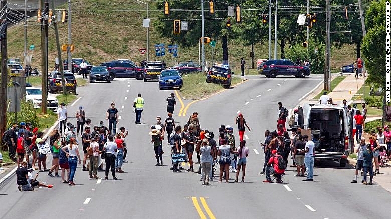 2802 atlanta protestor