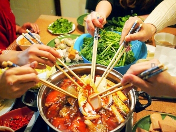 chinese give up eating habit like vietnamese