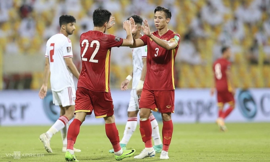 Chelsea FC congratulates Vietnam on entering the final qualifying round in Vietnamese