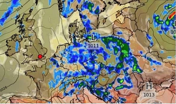 uk and europe weather forecast latest july 15 heatwave slams uk as 38c heat sweeps europe