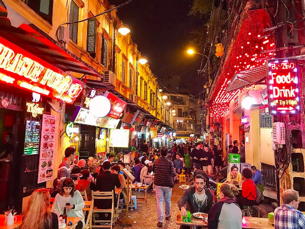 cnn 6 destinations to explore at night in hanoi