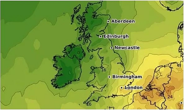 uk and europe weather forecast latest august 10 thunderstorm to battle uk before scorching