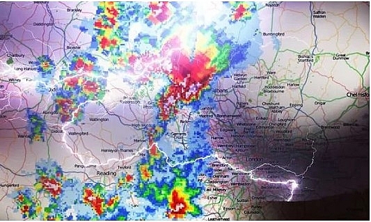 uk and europe weather forecast latest august 14 lightening storm warning for the uk