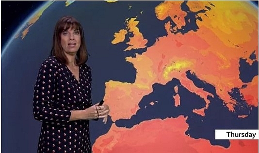 uk and europe weather forecast latest august 14 lightening storm warning for the uk