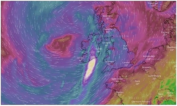 UK and Europe weather forecast latest, August 20: Ferocious winds warning across as Storm Ellen heads to the UK