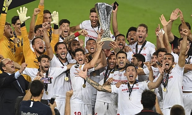 europa league sevilla wins the sixth crown after defeating inter milan 3 2 vietnam times sixth crown after defeating inter milan