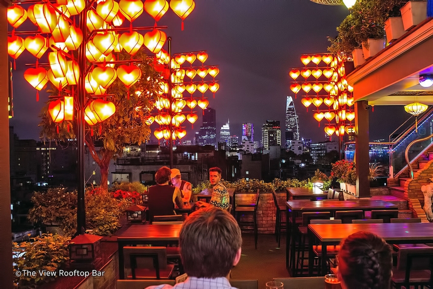 Expats in Ho Chi Minh City: Top bars for foreigners to enjoy Saigon nightlife experience