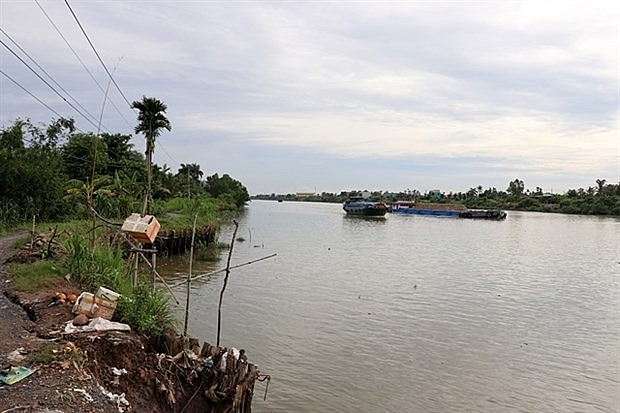 Increasing erosion along rivers and canals threatens Mekong Delta province of Tien Giang
