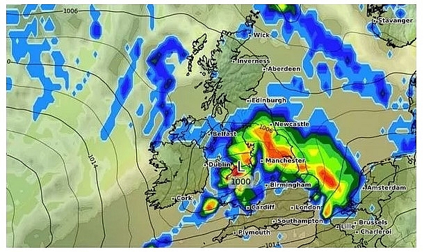UK and Europe weather forecast latest, October 9: Heavy rain to drench Britain with thunder and hail