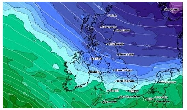 UK and europe weather forecast latest, november 6: temperatures plunge with maps showing most of the uk turning icy blue