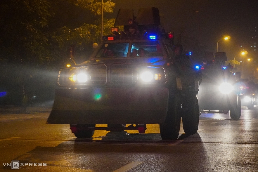 Special police force goes through the 37th ASEAN Summit rehearsal