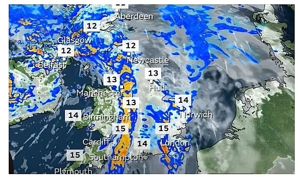 UK and Europe weather forecast latest, November 16: A large band of rain to spread the UK in two days