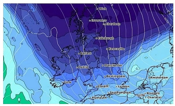 UK and Europe weather forecast latest, November 19: Heavy downpours covering Europe as temperatures plunge