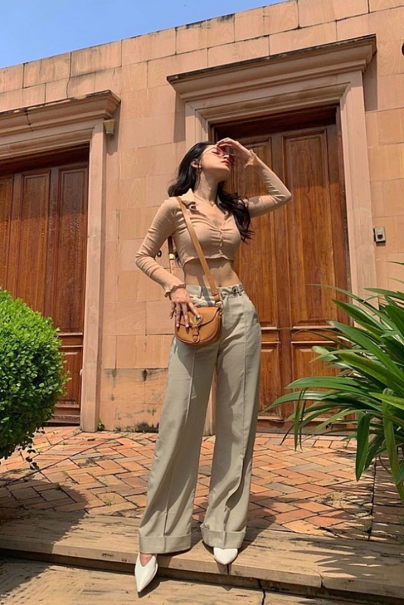 Vietnamese celebrities favor shades of beige