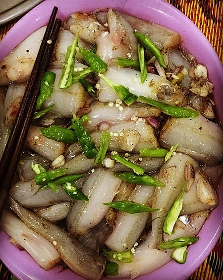 Khoai hotpot, a famous local food dishes in Quang Binh Province