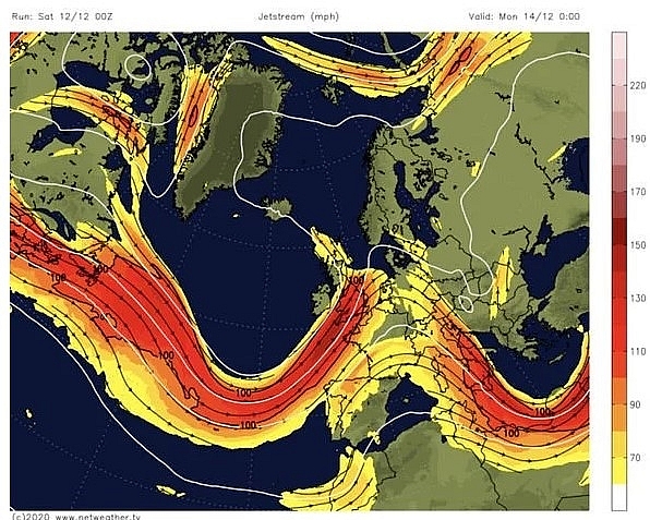 UK and Europe weather forecast latest, December 15: A persistent band of blustery rain to cover the UK