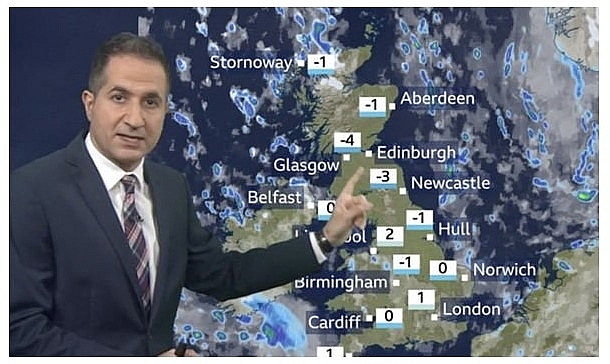 UK and Europe weather forecast latest, December 31:  More ice, snow and wintry showers to blanket large parts of the UK