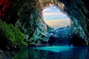 Son Doong Cave Stand Among The World's 10 Greatest Natural Caves