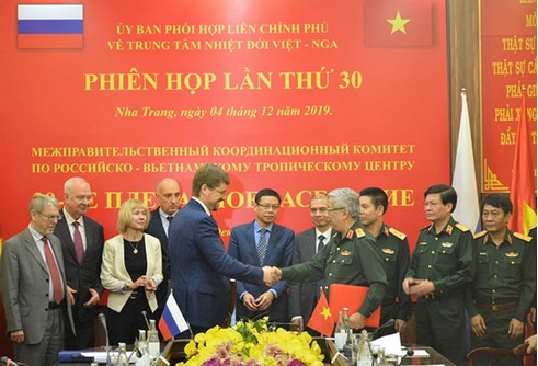 Vietnam-Russia defence co-operation promoted regardless of COVID - 19