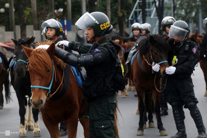 Vietnam's cavalry mobile police force first rehearses against protesters