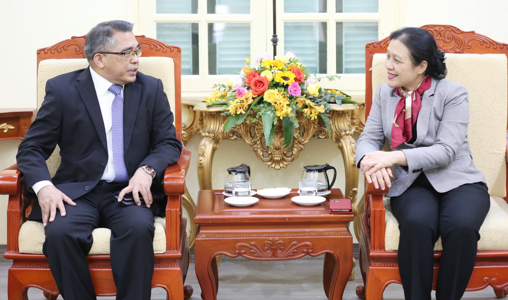 Newly appointed Ambassador of  the Republic of the Philippines to pay a courtesy visit to the VUFO President