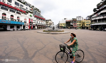 Vietnam PM asks two major cities to prepare for lockdown to stop coronavirus