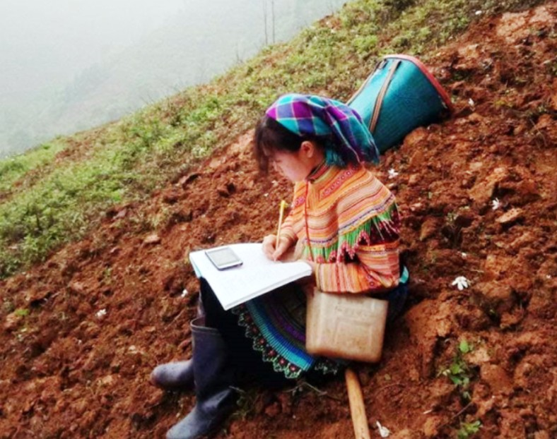 vietnam ethnic students make shacks on hills for e learning