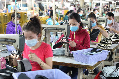 vietnams q2 exports hopefully expect attainable targets