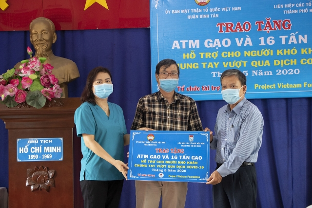 free face mask atm launched in da lat vietnam