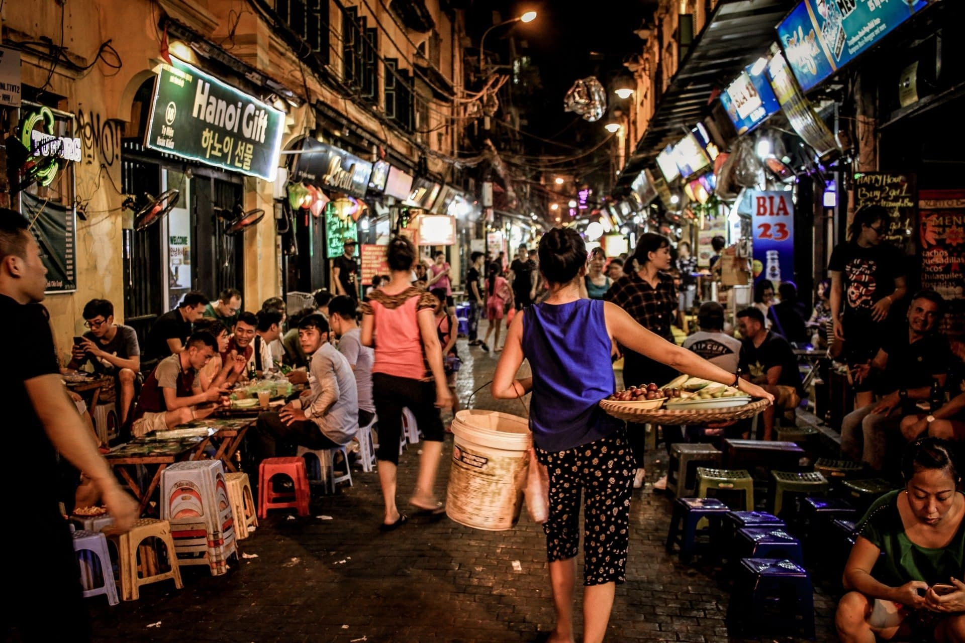 6 amazings hanoi touches your hearts