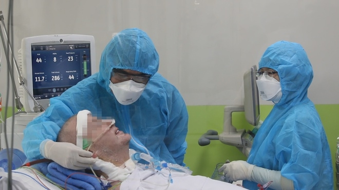 international readers praise vietnams efforts in saving british pilot covid 19 patient