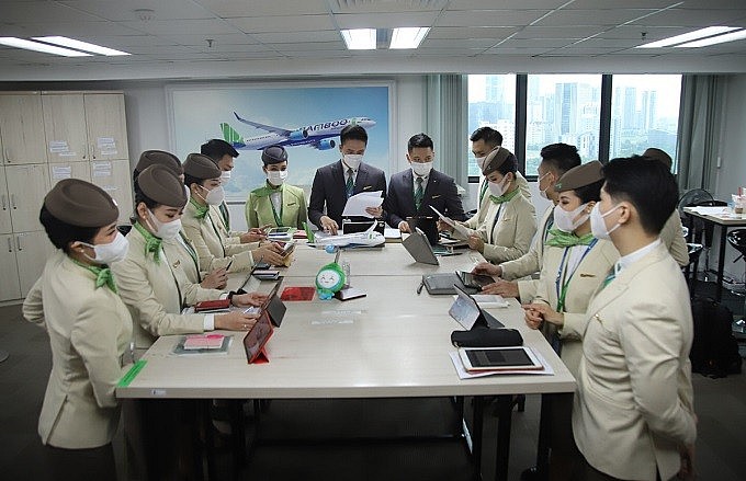 The flight crew briefed before the flight 